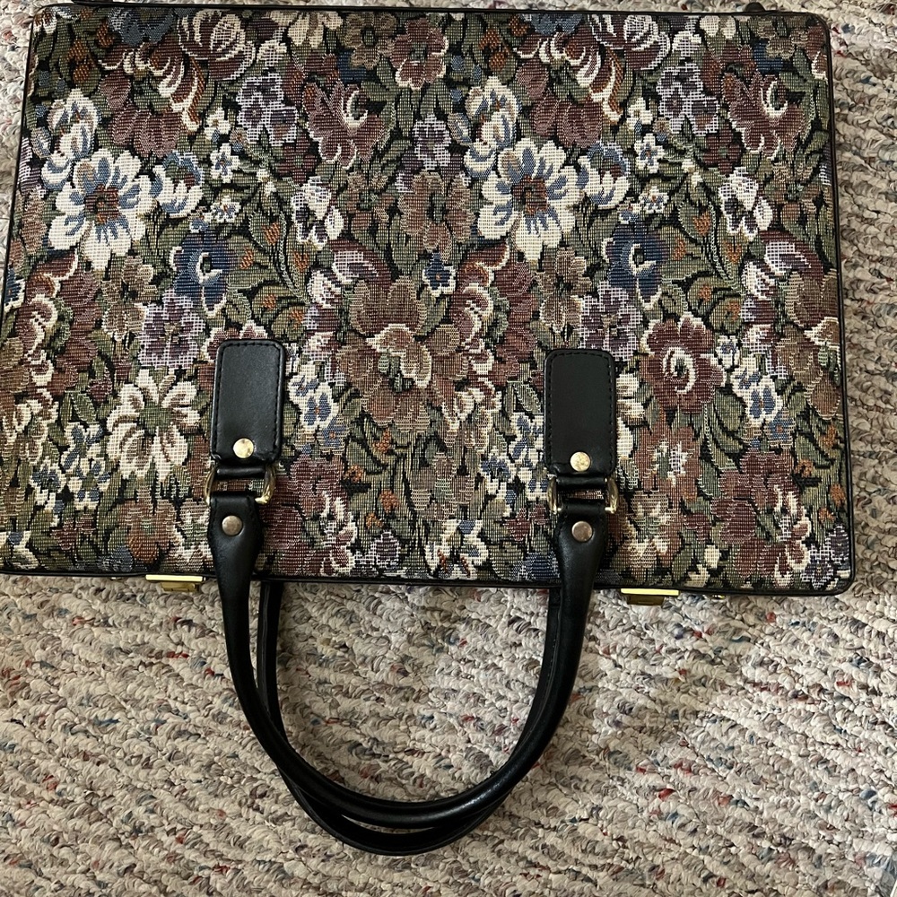Floral attache case bag . 17.2” X 2.5” X 12.3” - Picture 2 of 16